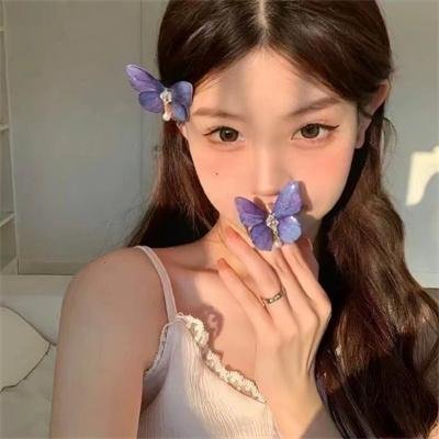 女鲁滨孙漂流记